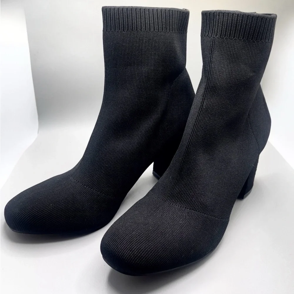 New Mia Erika Black Stretch Knit Bootie with Block Heel Size 10